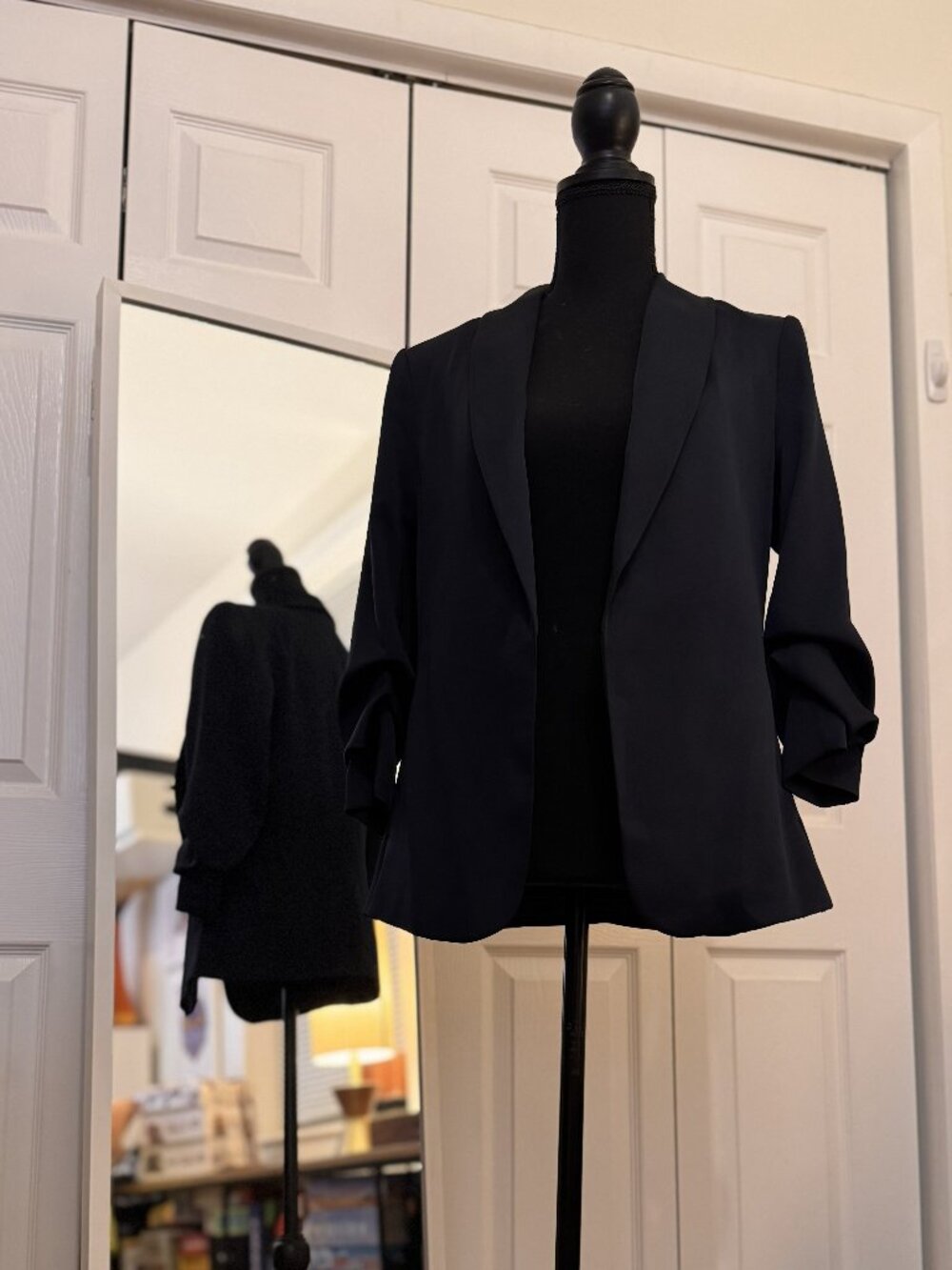 Navy Blue Blazer I Rouched 3/4 Sleeves (H&M I Size 4)